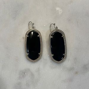 Kendra Scott Elle Gold Drop Earrings in Black Opaque